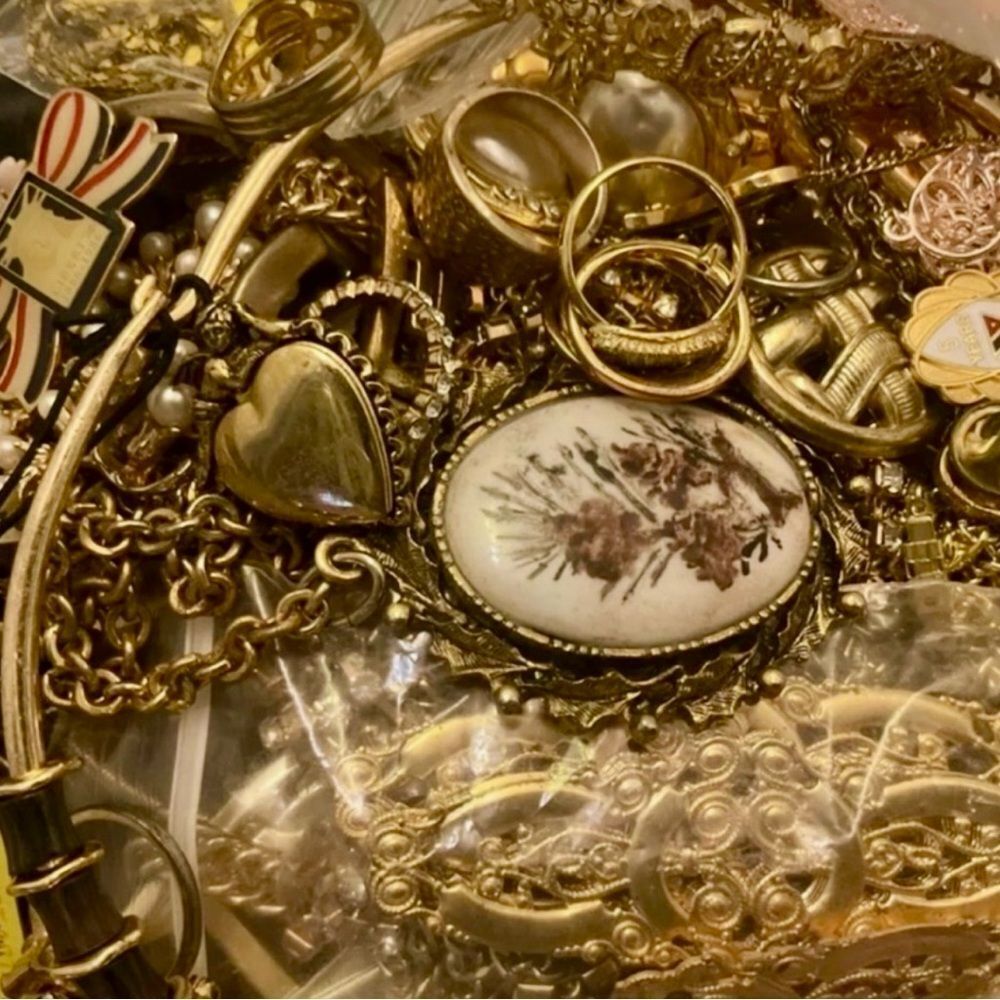 Elite Estate Jewelry Lot | Mostly Wearable High End Mix | 2 Lb Gold Silver - Picture 3 of 10